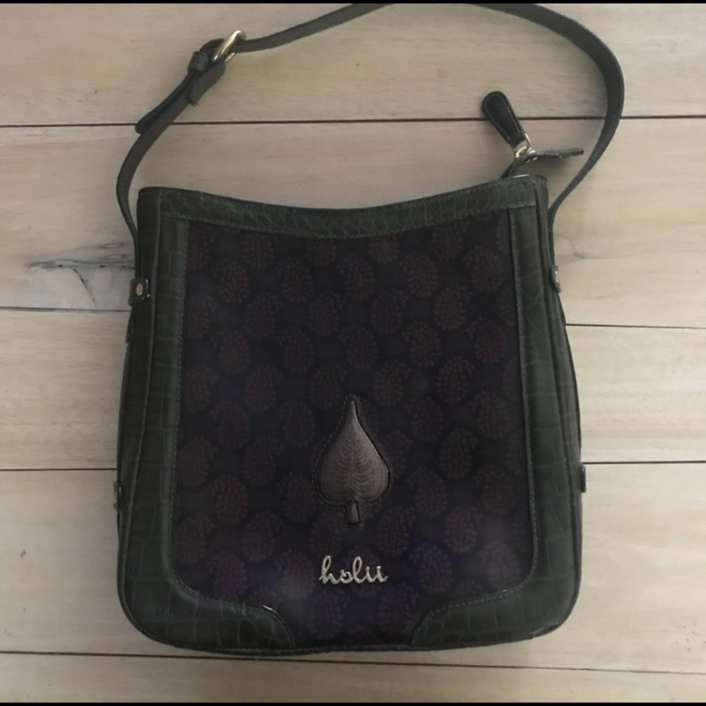 Holii Shoulder Tote 👜